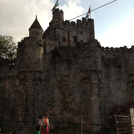 Bed & Breakfast Tempelhof Gand